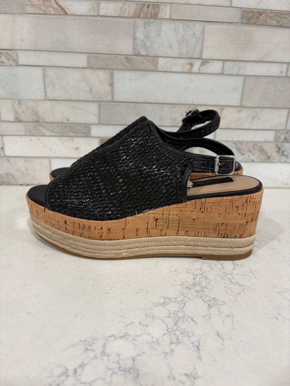 Steve Madden Women’s Black and Tan Woven Cork Wedge Platform Sandals Sz 7.5